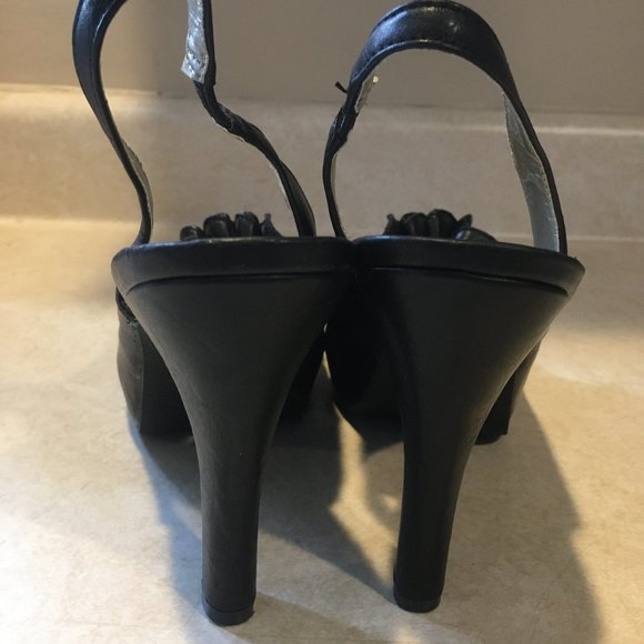 Fashion Bug Sasha Pumps Size 9 - Picture 3 of 9